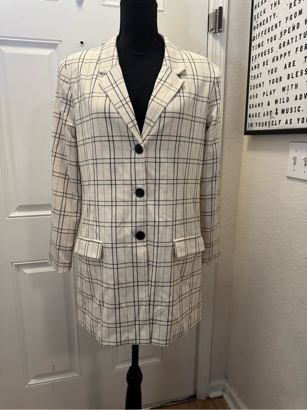 Steve Madden Cream Windowpane Blazer